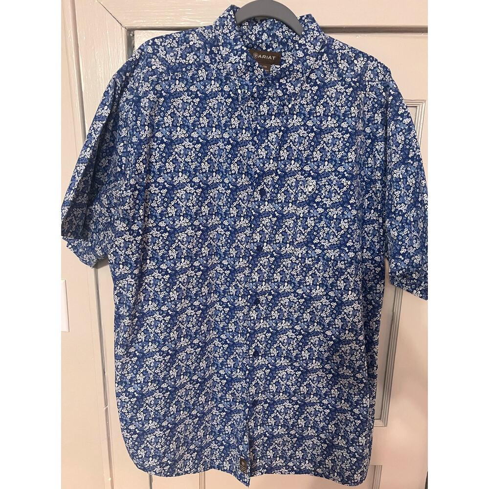 Ariat Men's Short Sleeve Blue White Print Button Up Shirt - Size XL